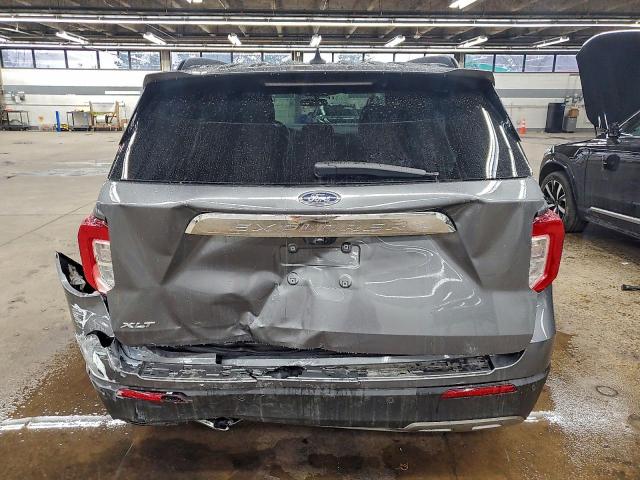 Ford Explorer Xlt Image 10