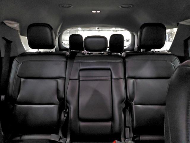 Ford Explorer Xlt Image 11