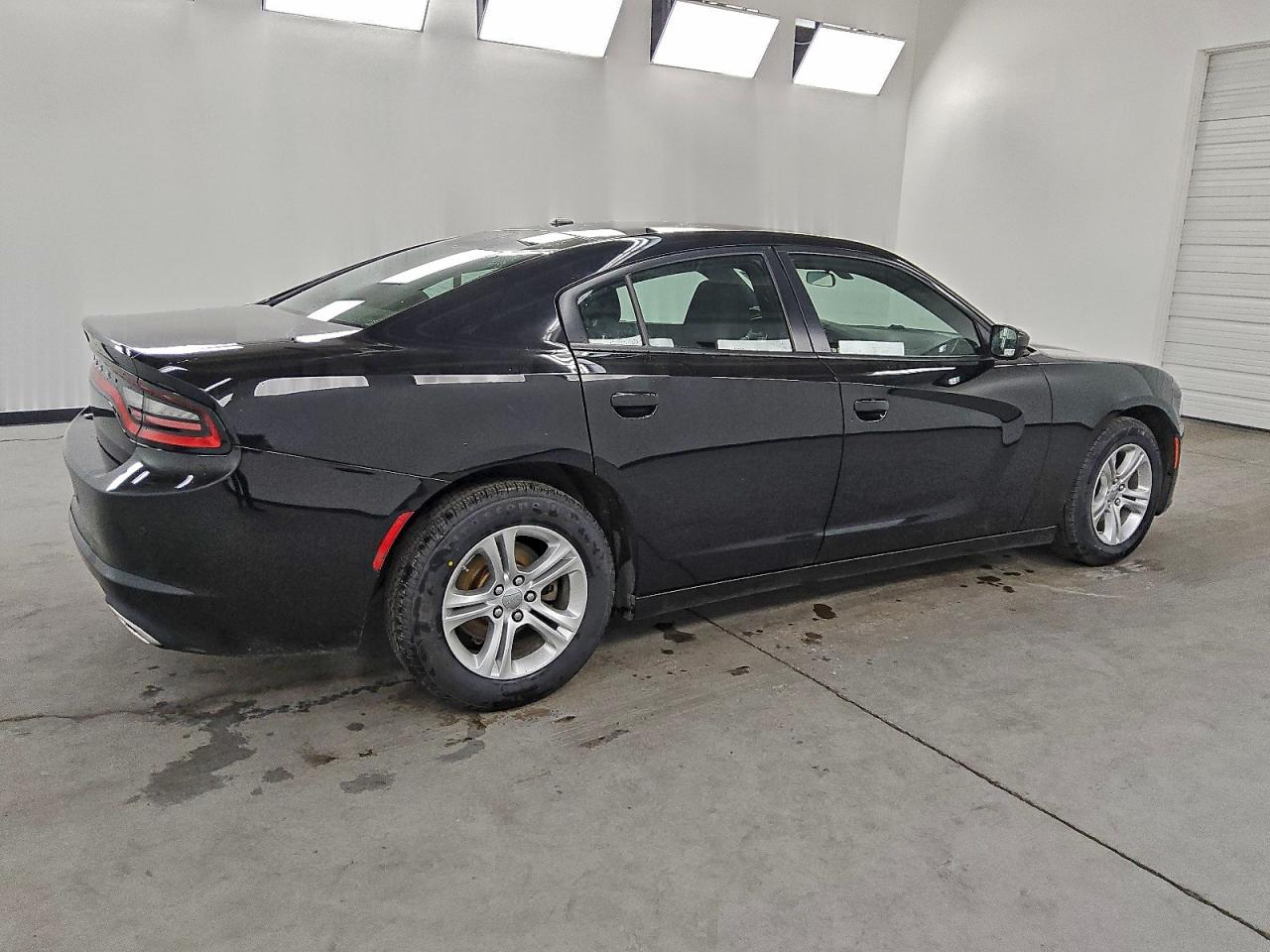 Dodge Charger Sxt Image 2