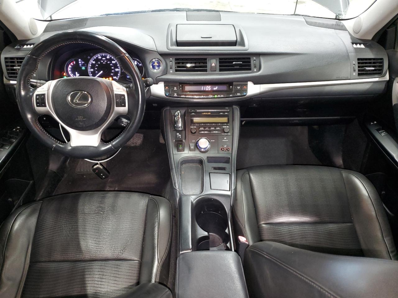 Lexus Ct 200 Image 2