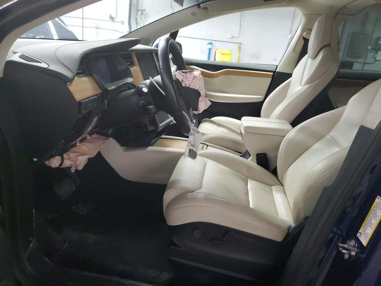 Tesla Model X Image 6