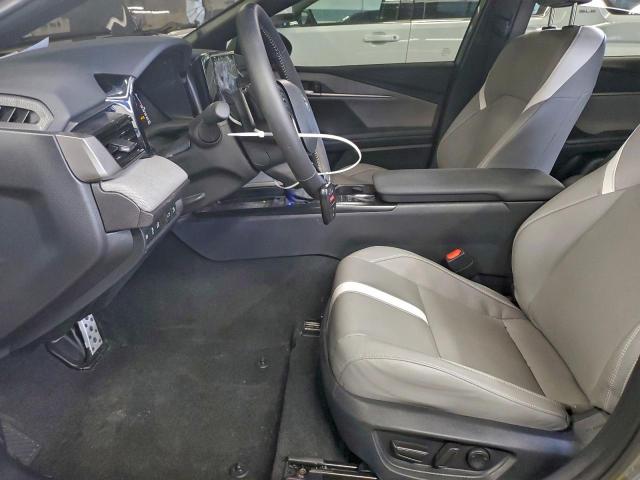 Toyota Camry Xse Image 2