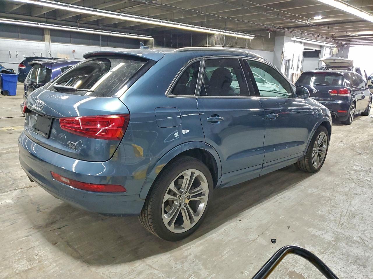 Audi Q3 Premium Plus Image 3