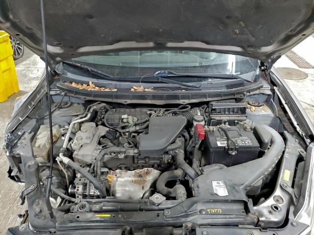 Nissan Rogue S Image 9