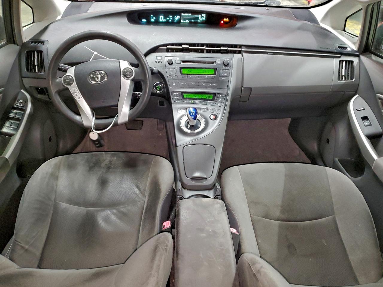 Toyota Prius Image 6