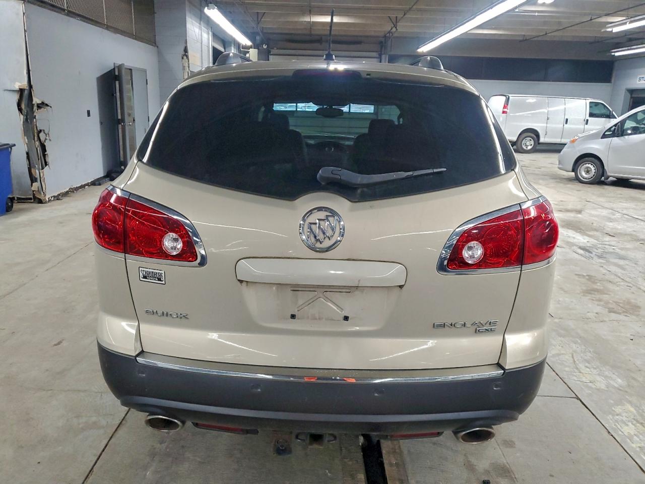 Buick Enclave Cxl Image 9