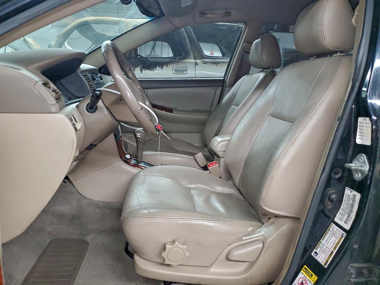 Toyota Corolla Ce Image 11