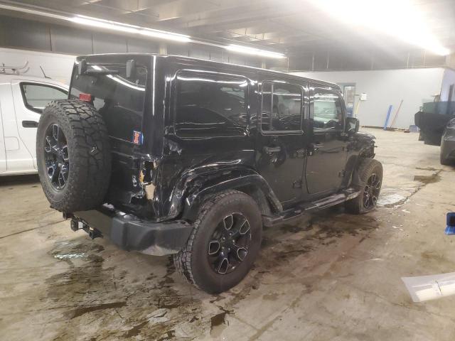 Jeep Wrangler Sahara Image 12