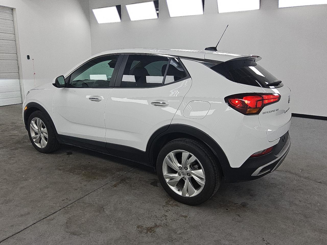 Buick Encore Preferred Image 4