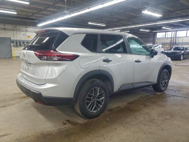 Nissan Rogue S Image 9
