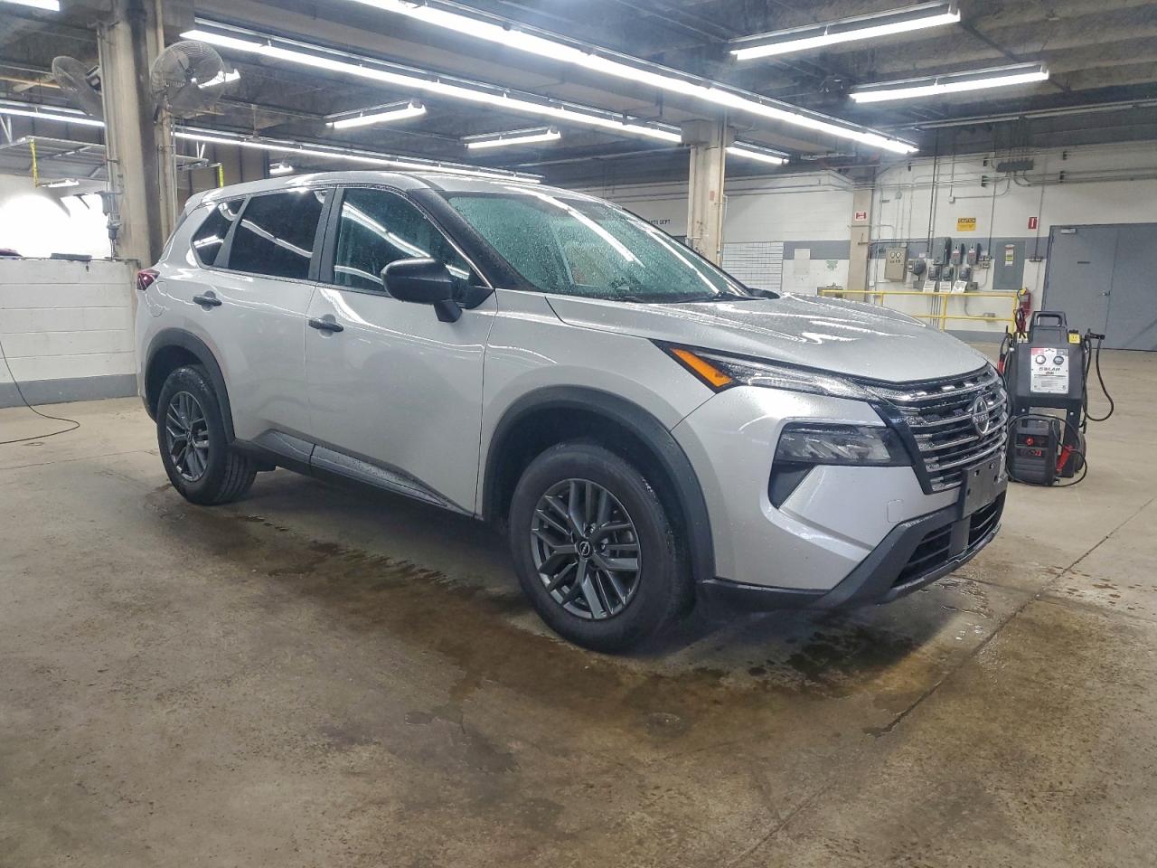 Nissan Rogue S Image 10