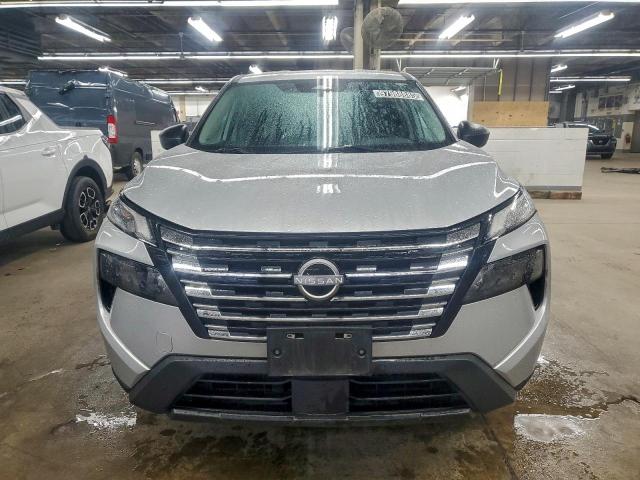 Nissan Rogue S Image 11