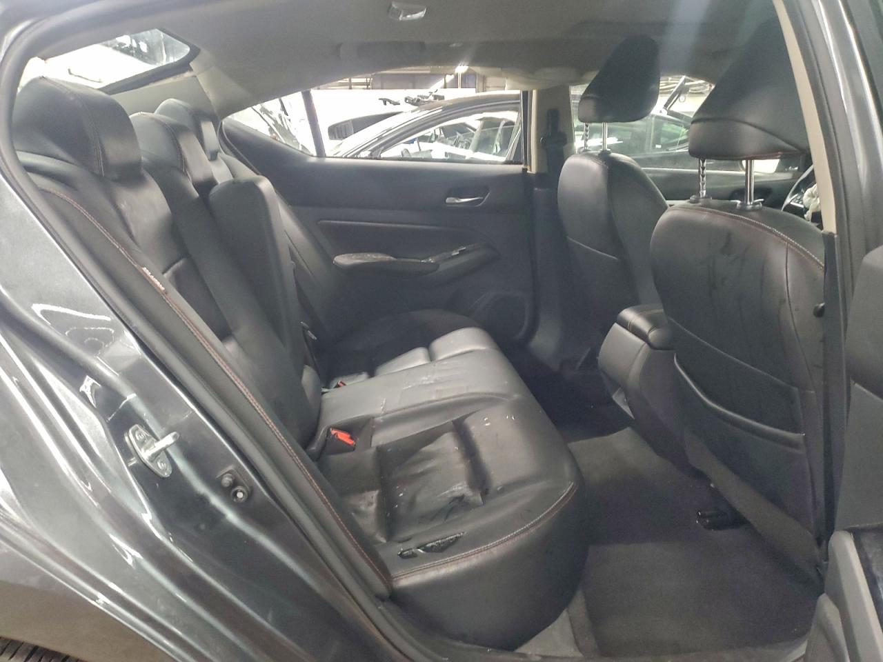 Nissan Altima Sr Image 10