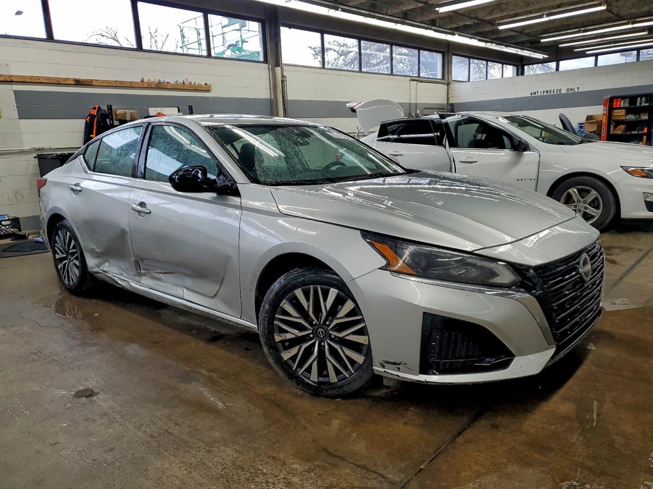 Nissan Altima Sv Image 12