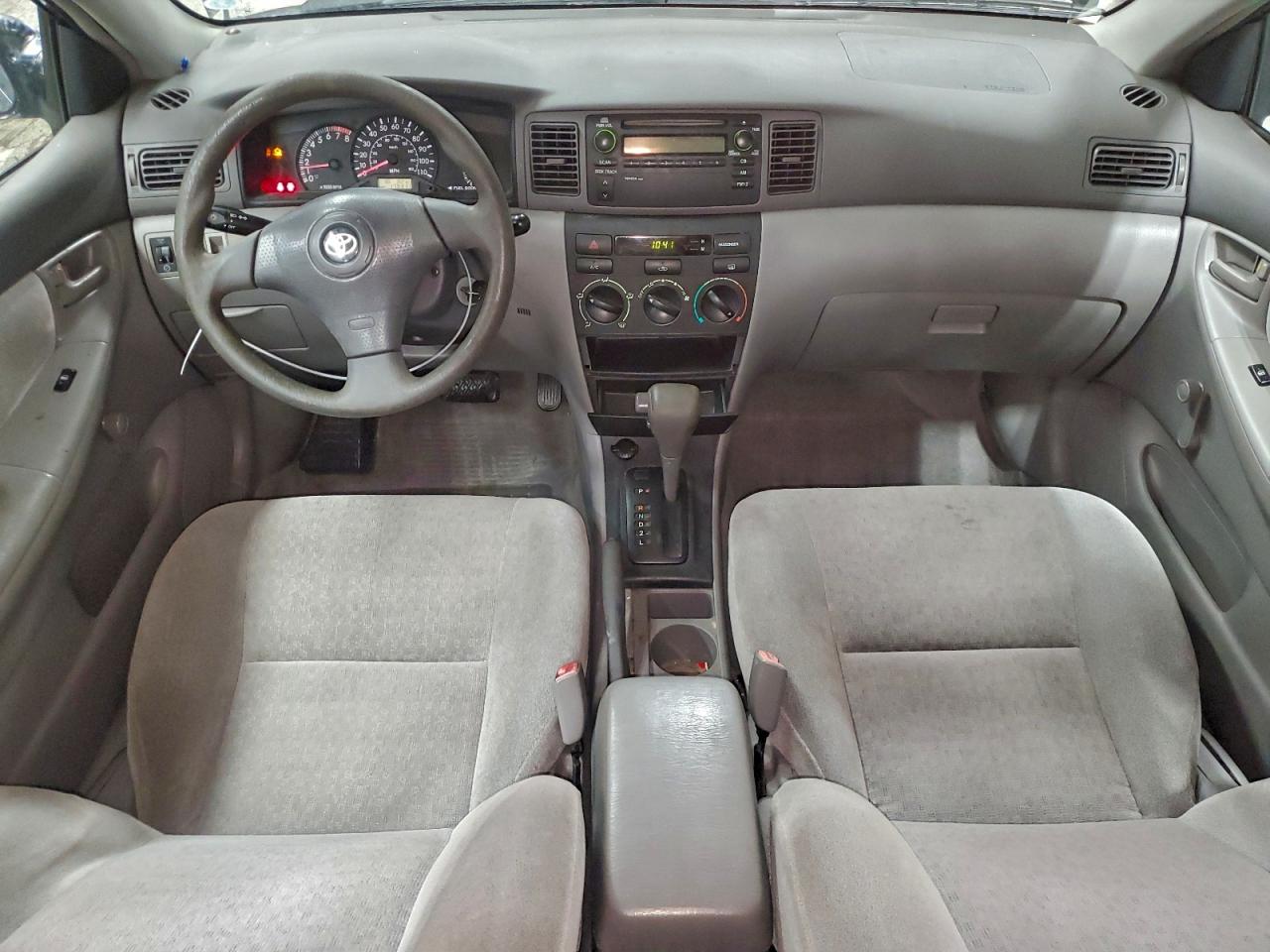 Toyota Corolla Ce Image 2