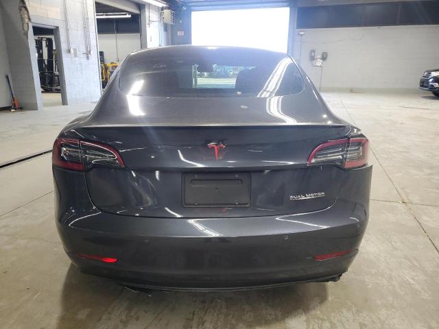 Tesla Model 3 Image 12