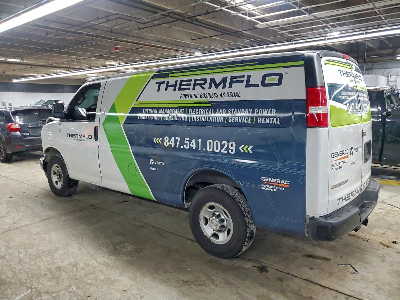 Chevrolet Express Image 5