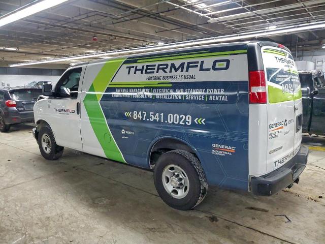 Chevrolet Express Image 5