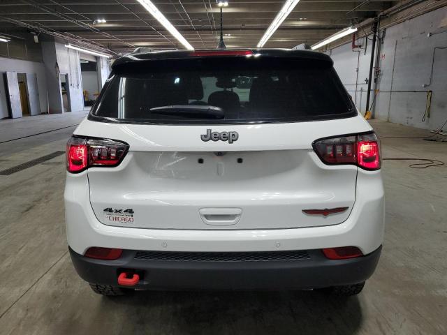 Jeep Compass Trailhawk Image 9