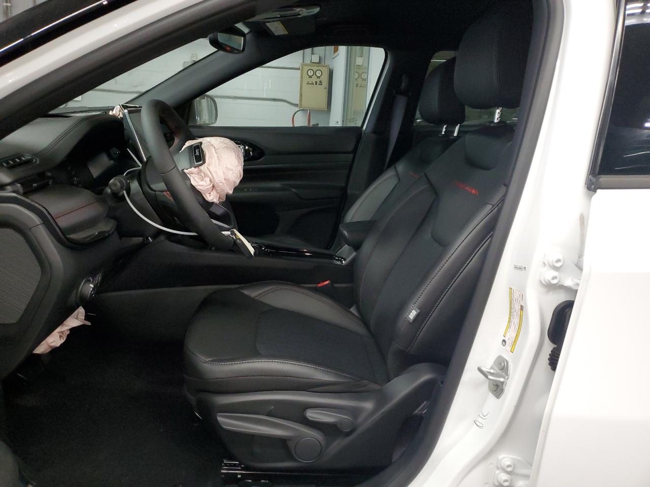 Jeep Compass Trailhawk Image 5