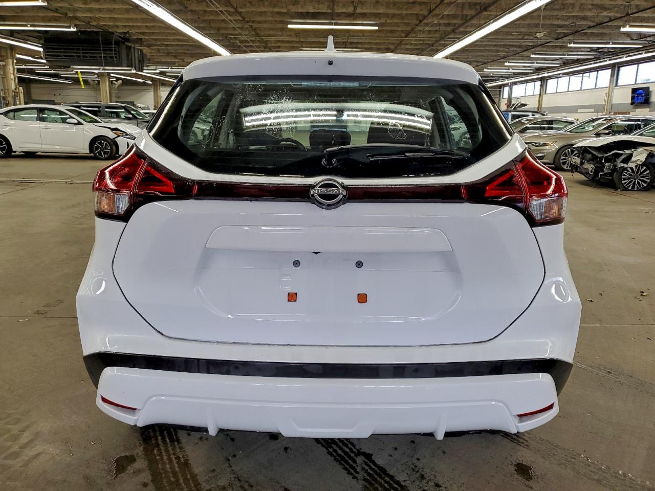 Nissan Kicks S Image 4