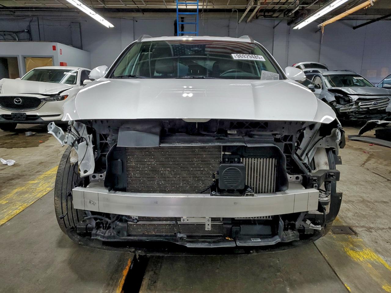 Hyundai SANTA FE Blue Image 14