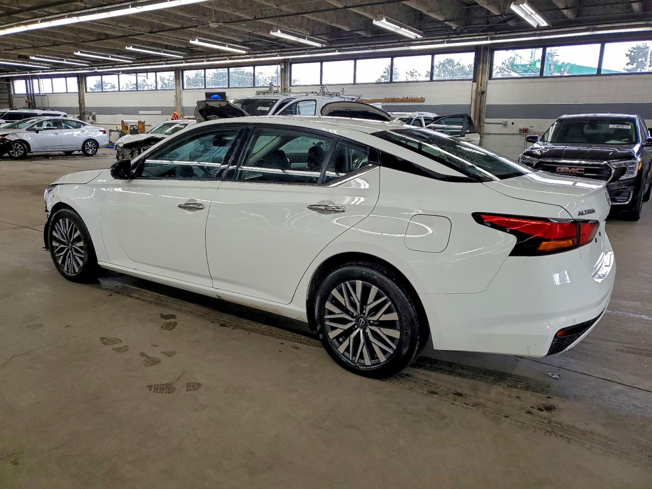 Nissan Altima Sv Image 6