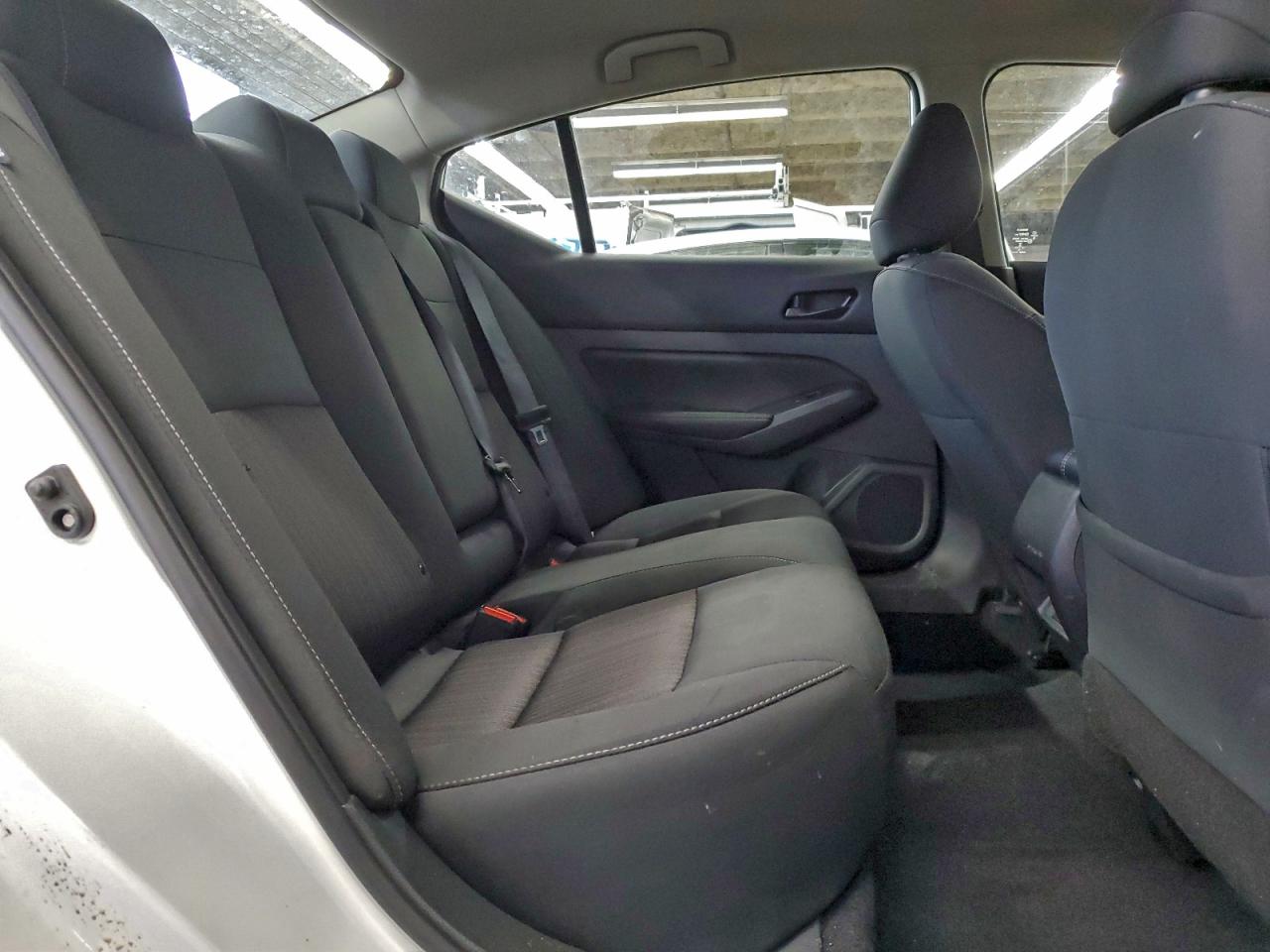 Nissan Altima Sv Image 8