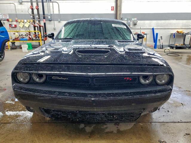 Dodge Challenger R/t Scat Pack Image 10