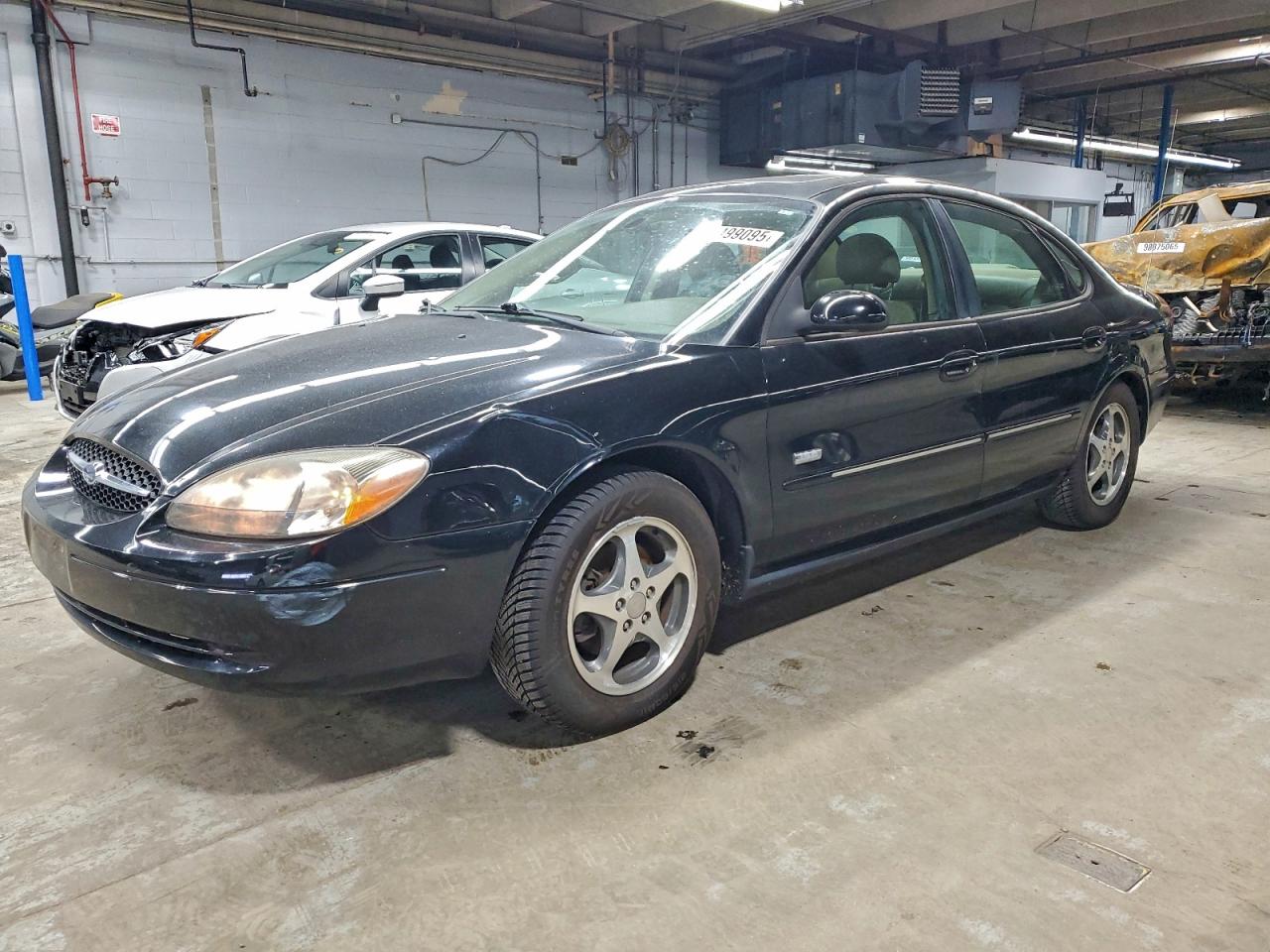 Ford Taurus Sel Image 1