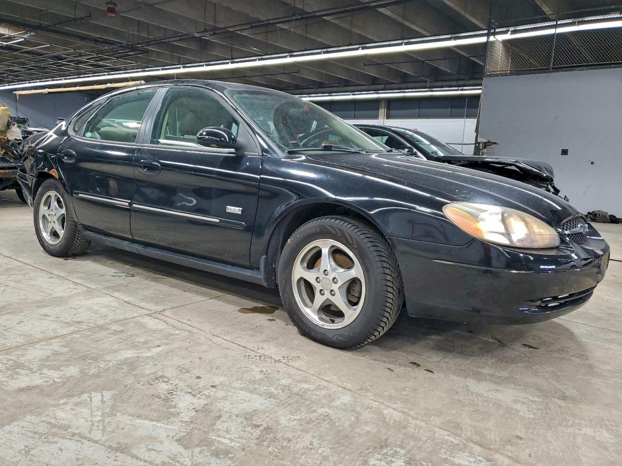 Ford Taurus Sel Image 6