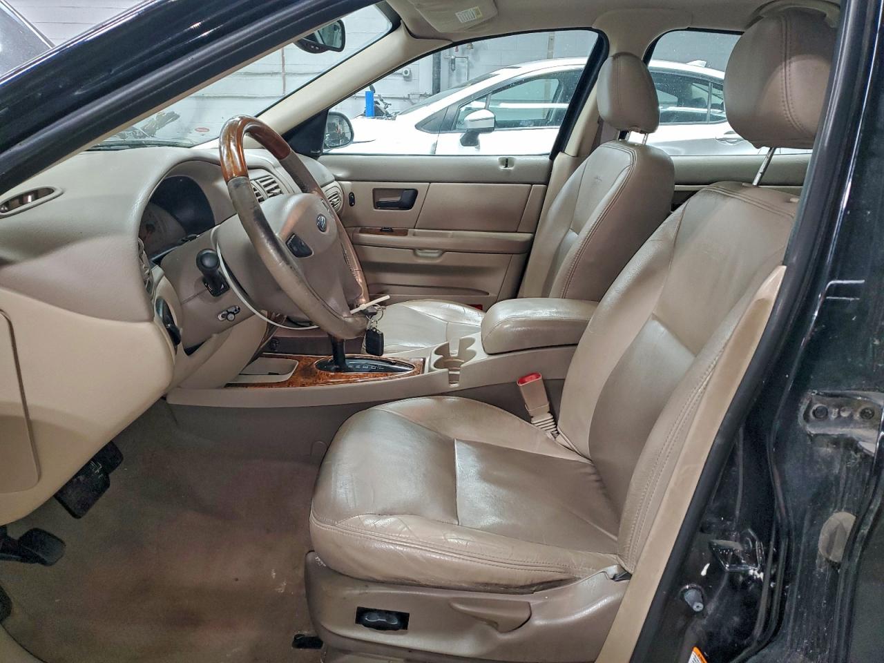 Ford Taurus Sel Image 8