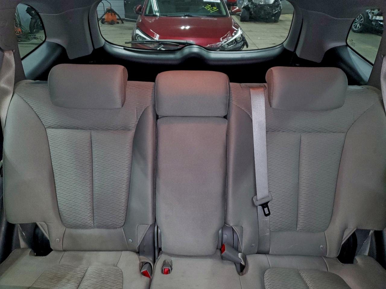 Hyundai SANTA FE Gls Image 5