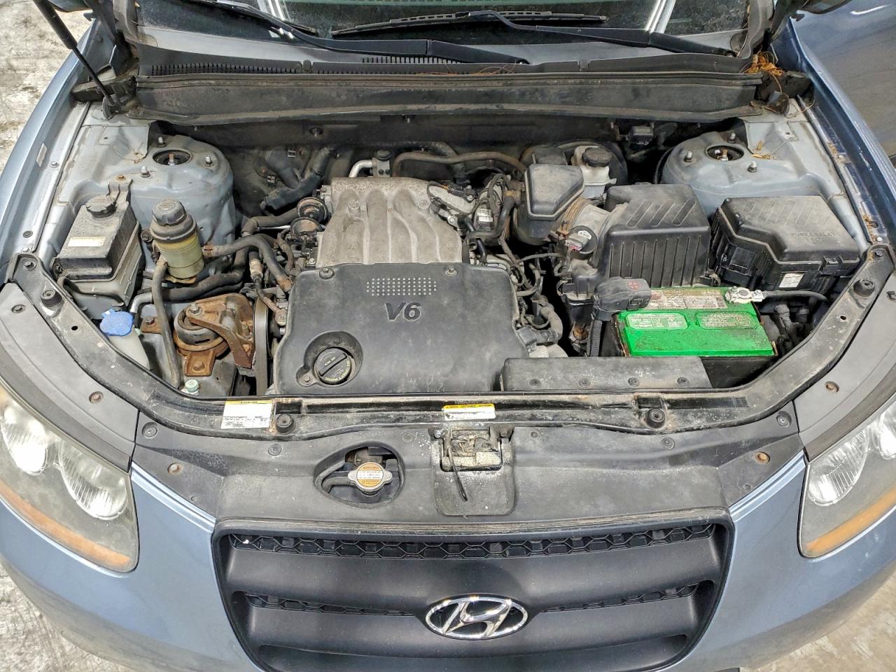 Hyundai SANTA FE Gls Image 10