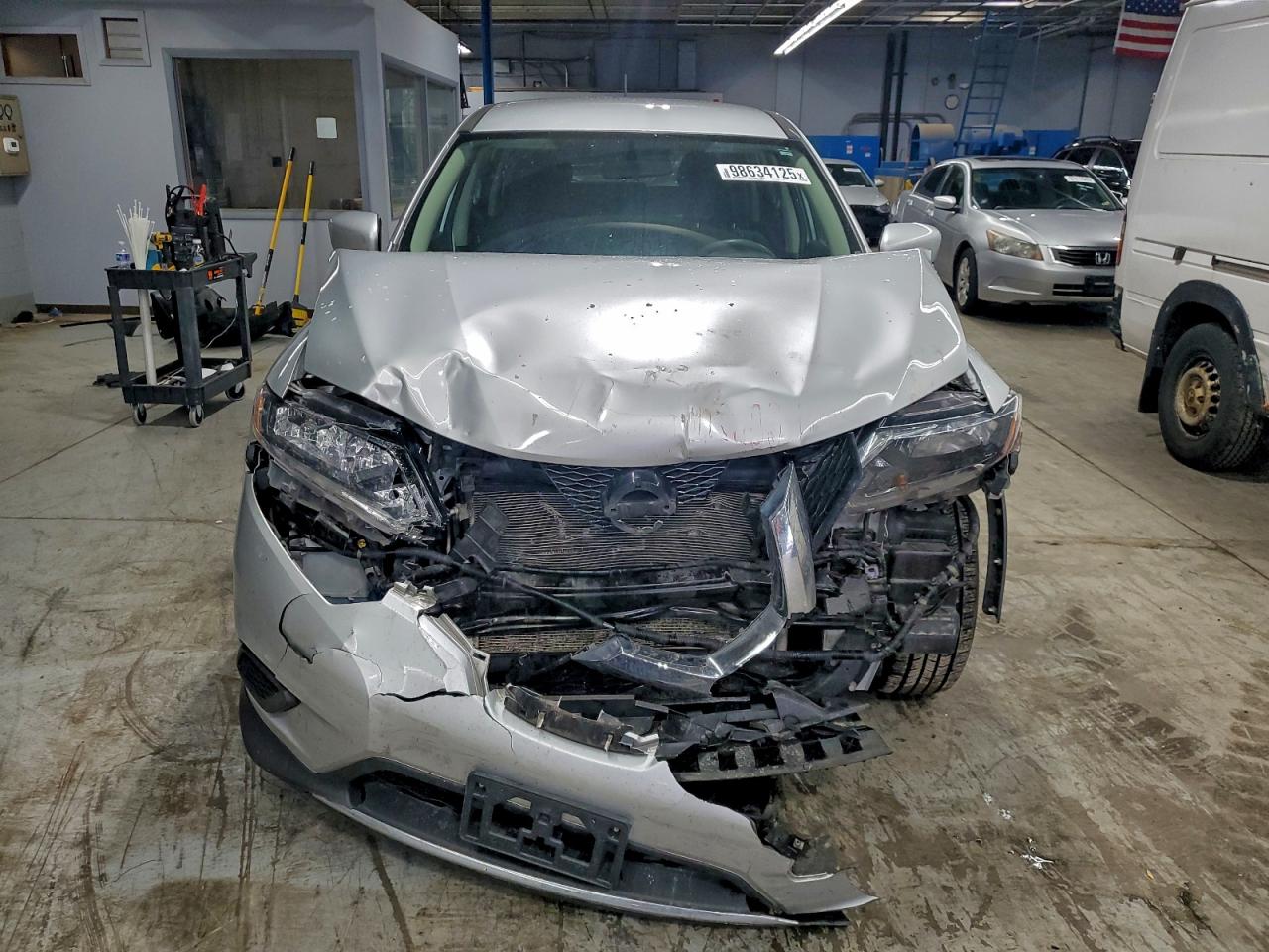 Nissan Rogue S Image 5