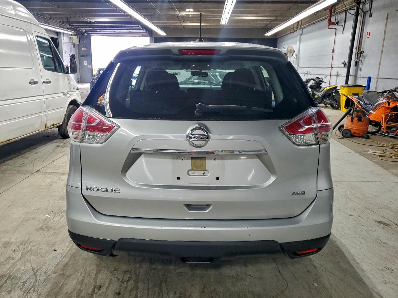 Nissan Rogue S Image 11