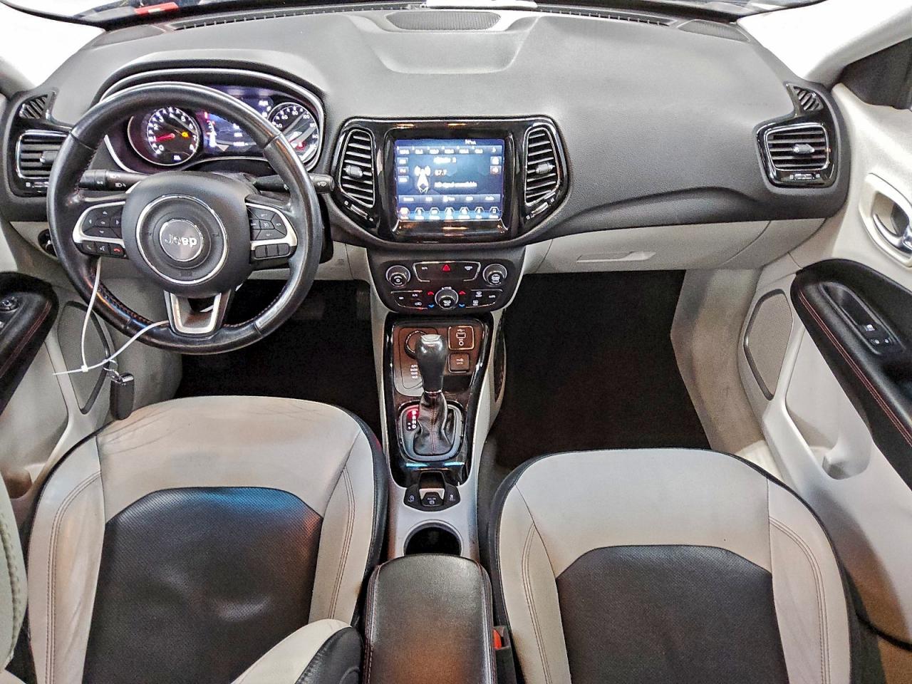 Jeep Compass Limited Image 7