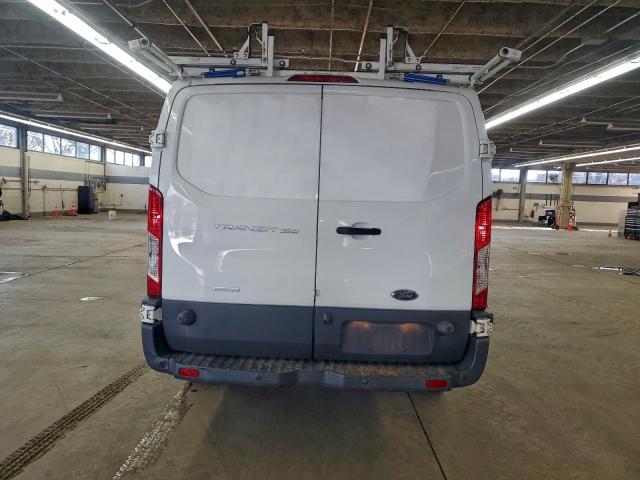 Ford Transit T-350 Image 3