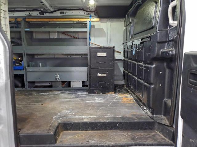 Ford Transit T-350 Image 7