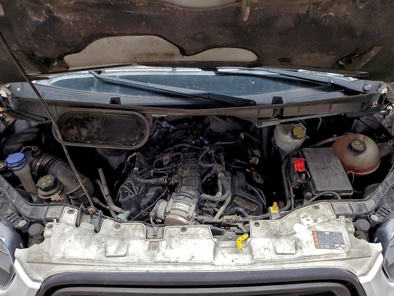 Ford Transit T-350 Image 10