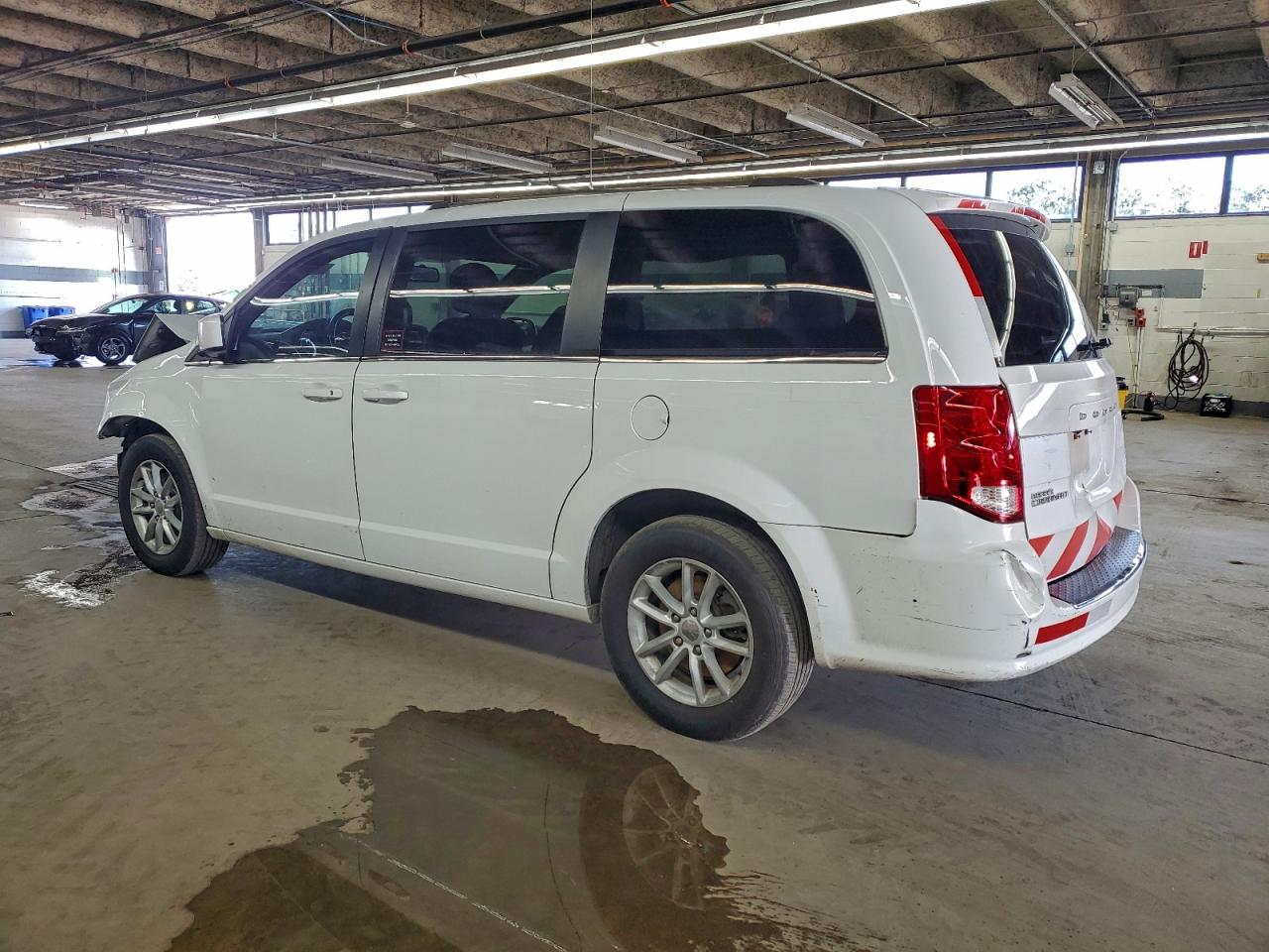 Dodge Caravan Sxt Image 4