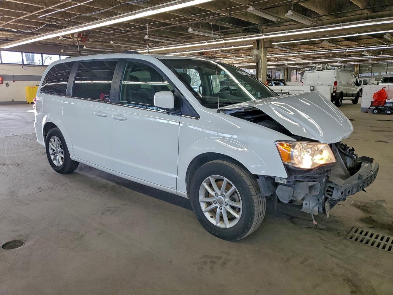 Dodge Caravan Sxt Image 2