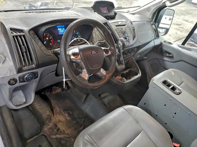 Ford Transit T-350 Image 2