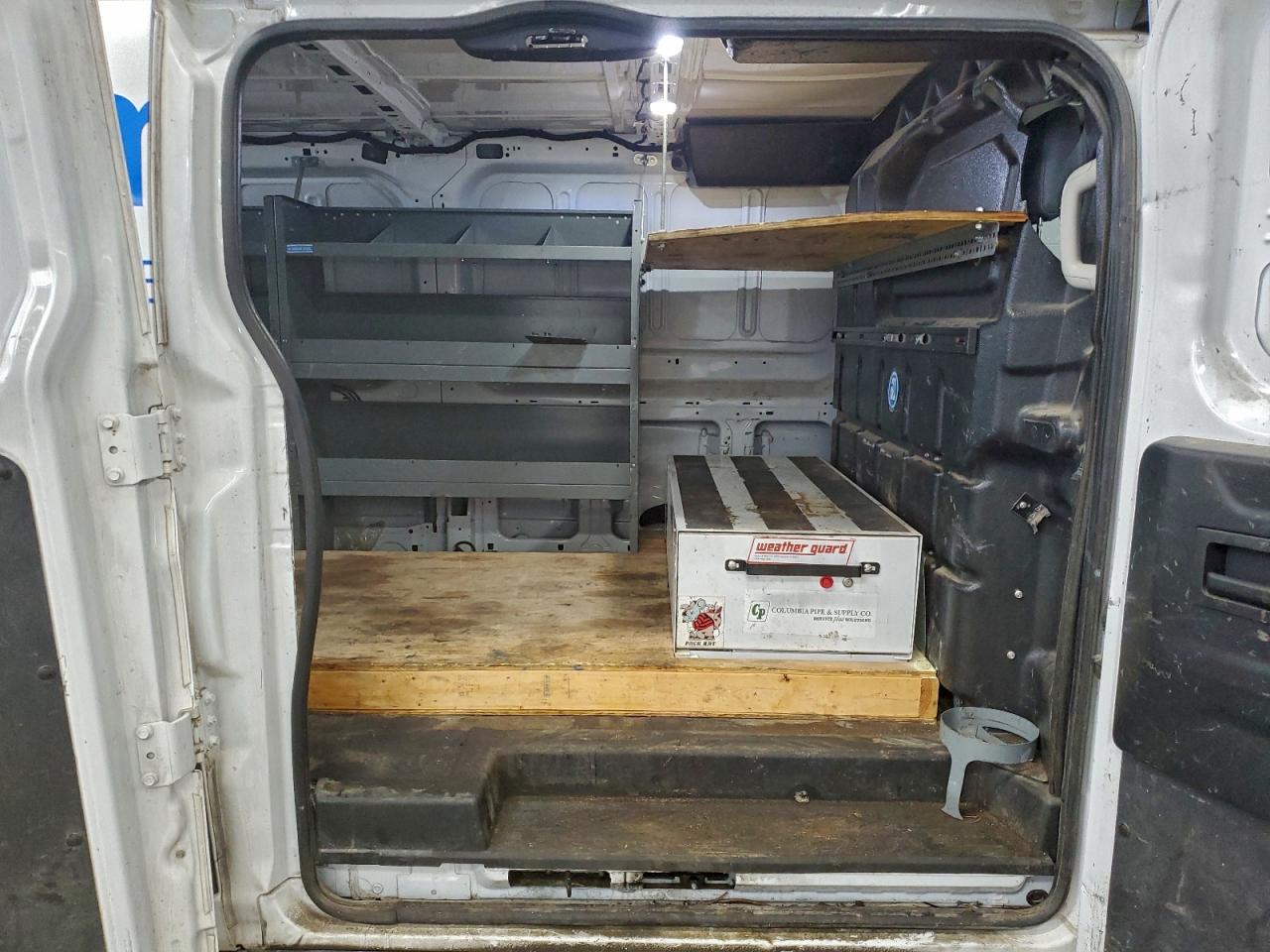 Ford Transit T-350 Image 13