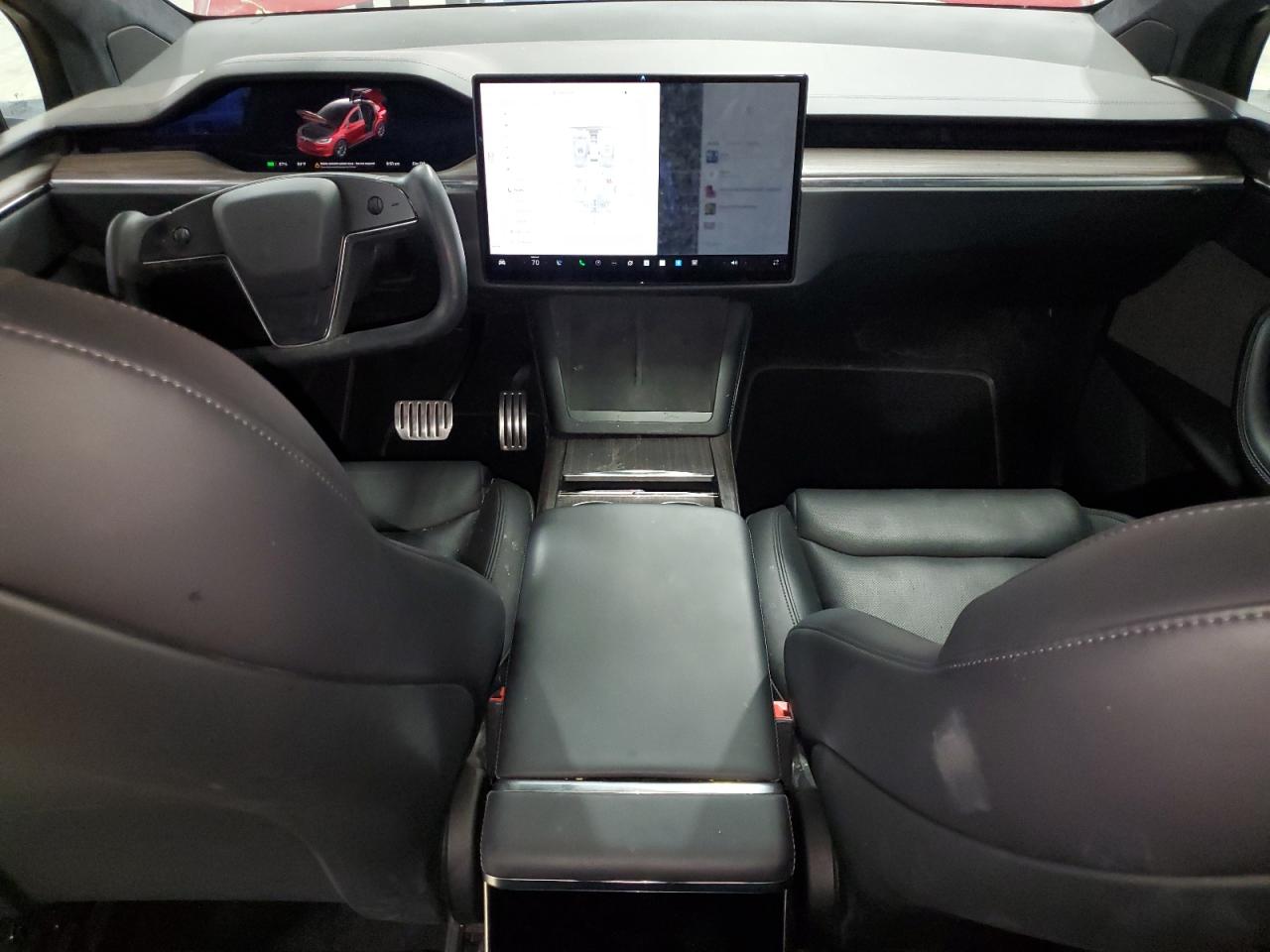 Tesla Model X Image 5
