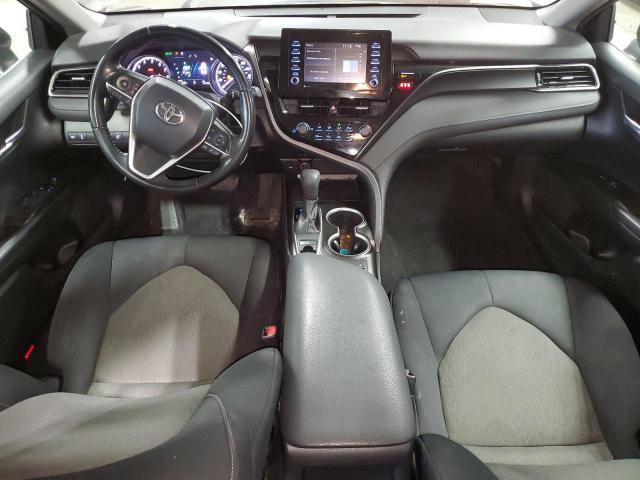 Toyota Camry Le Image 2