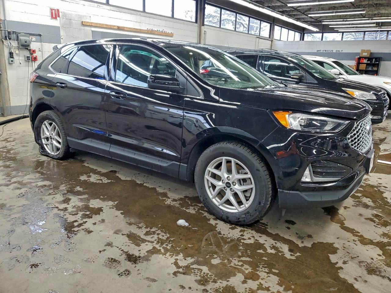 Ford Edge Sel Image 2
