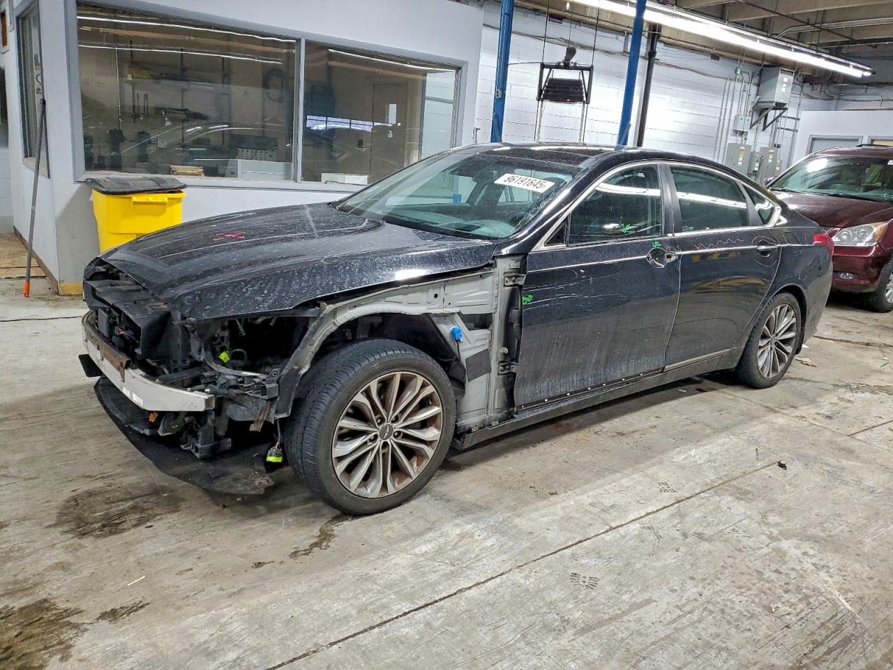 Hyundai Genesis 3.8l Image 1