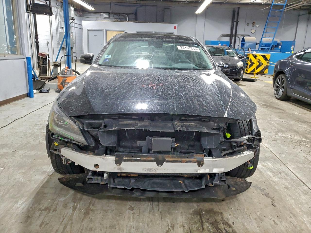 Hyundai Genesis 3.8l Image 2