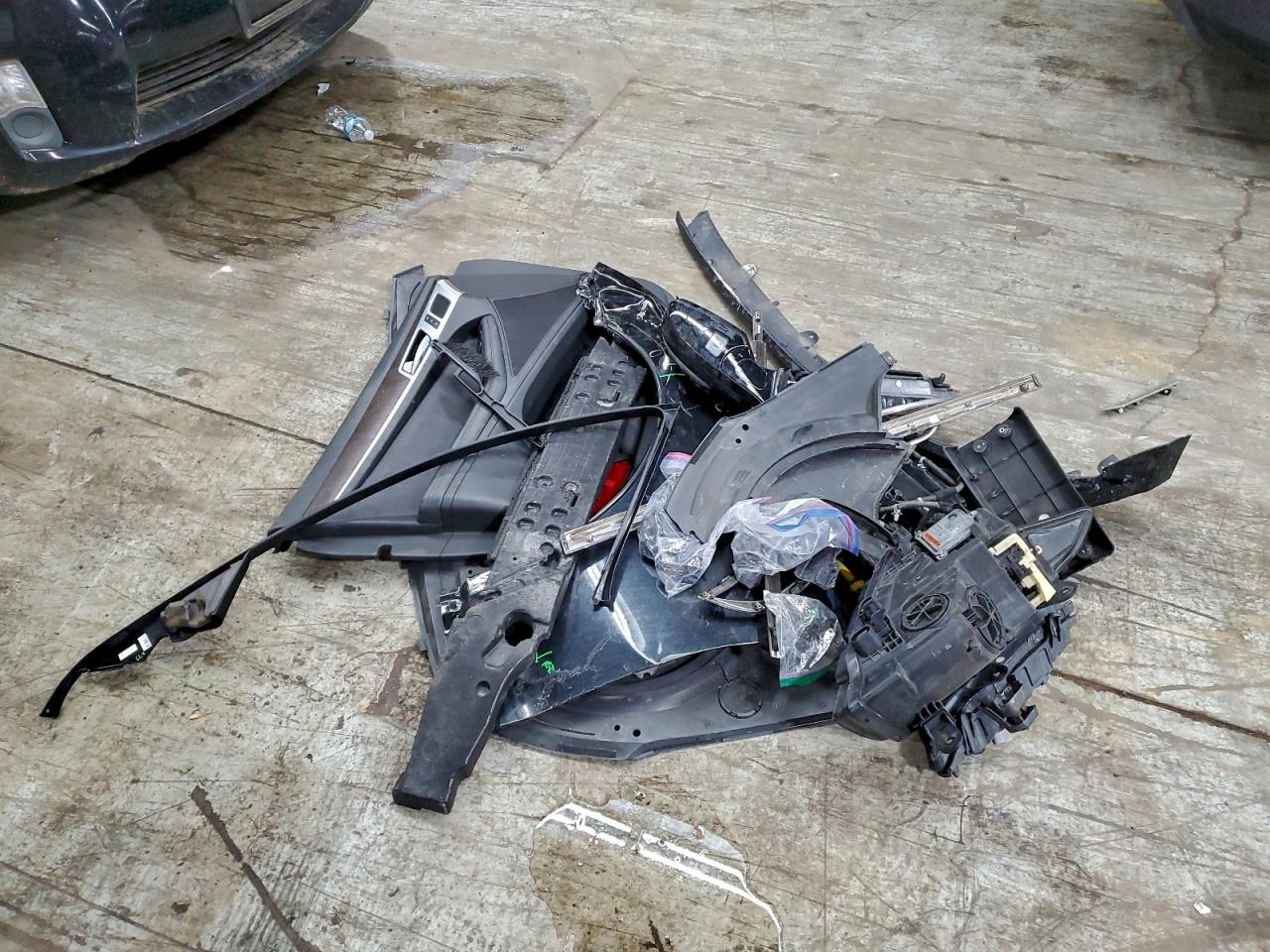 Hyundai Genesis 3.8l Image 11